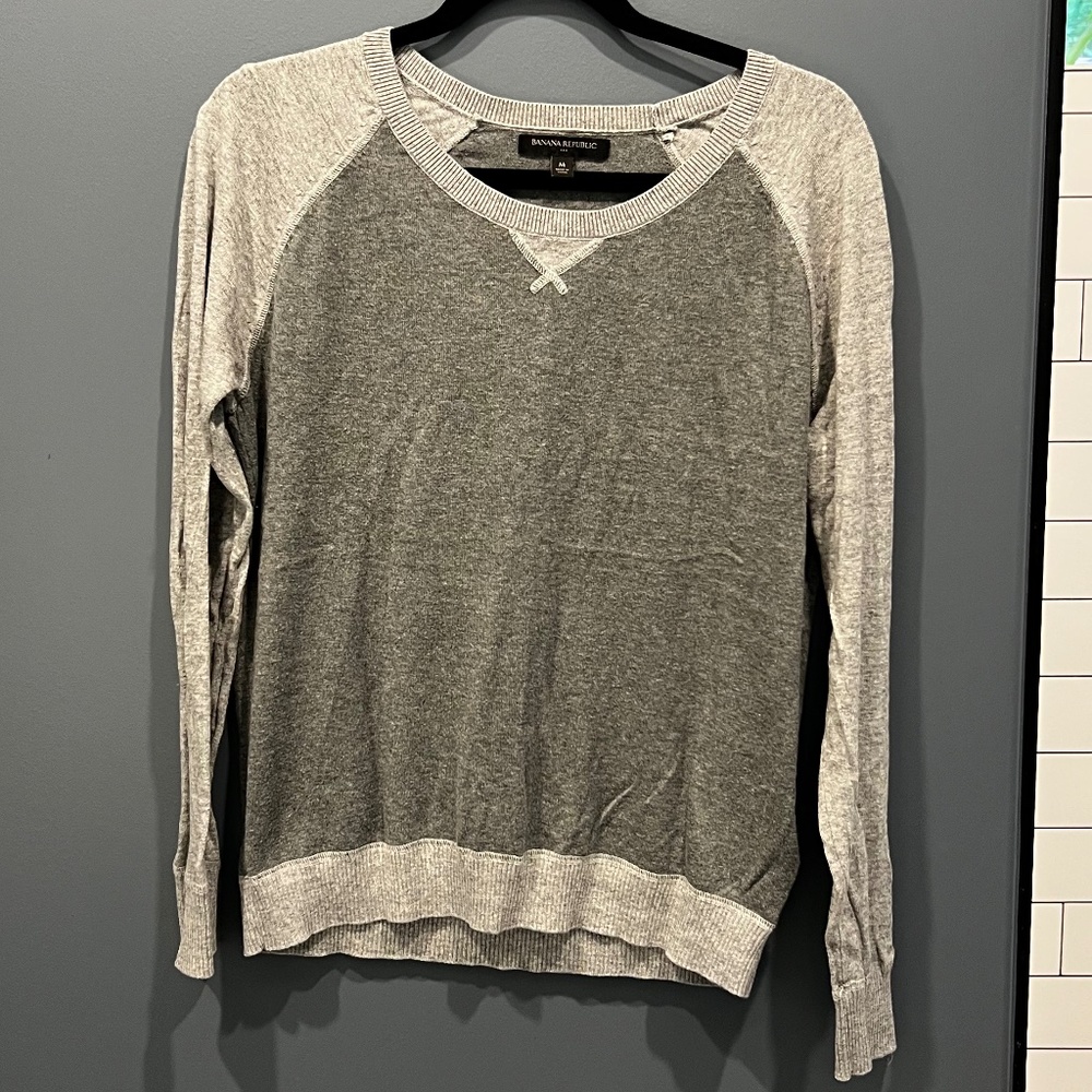 Banana Republic Lightweight Gray Sweater